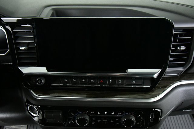 2026 Chevrolet Silverado 1500 LT Trail Boss photo 3