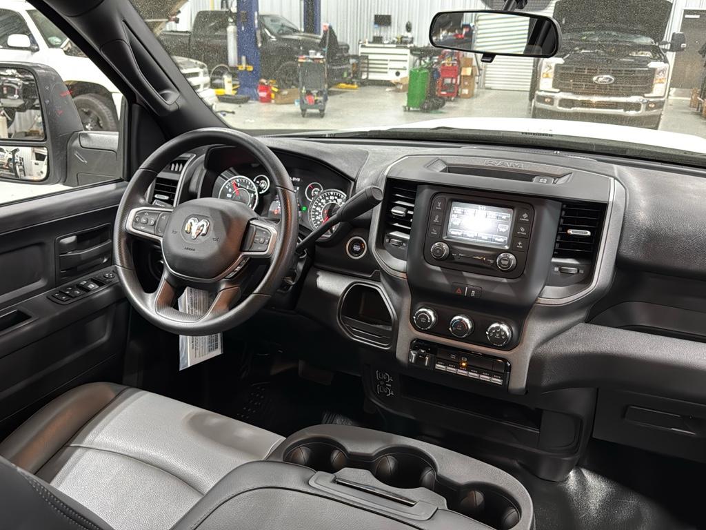 2024 Ram 3500 Tradesman photo 12