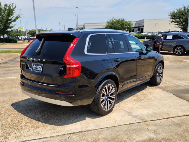2022 Volvo XC90 T5 Momentum photo 29