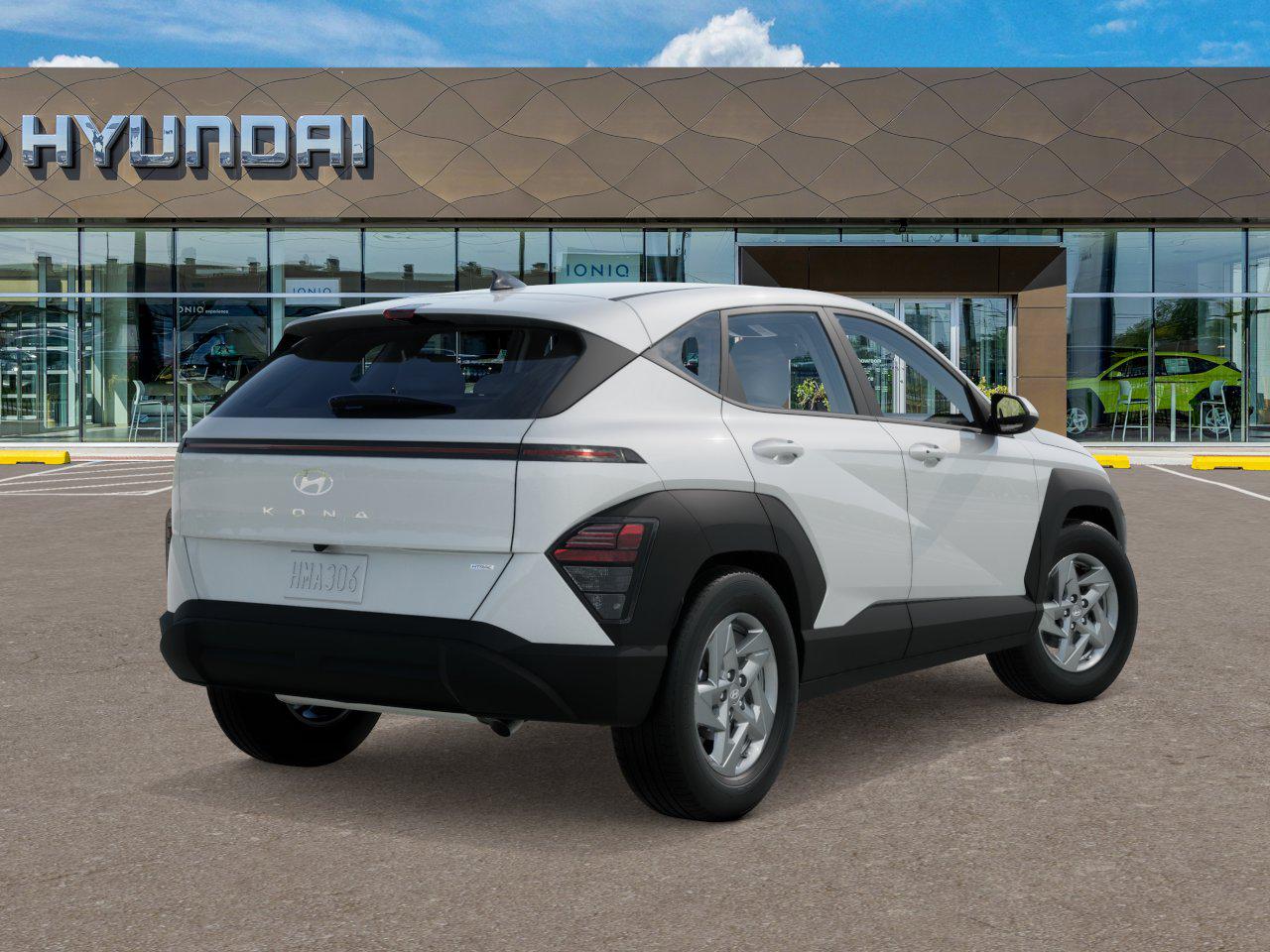 2026 Hyundai Kona SE photo 2