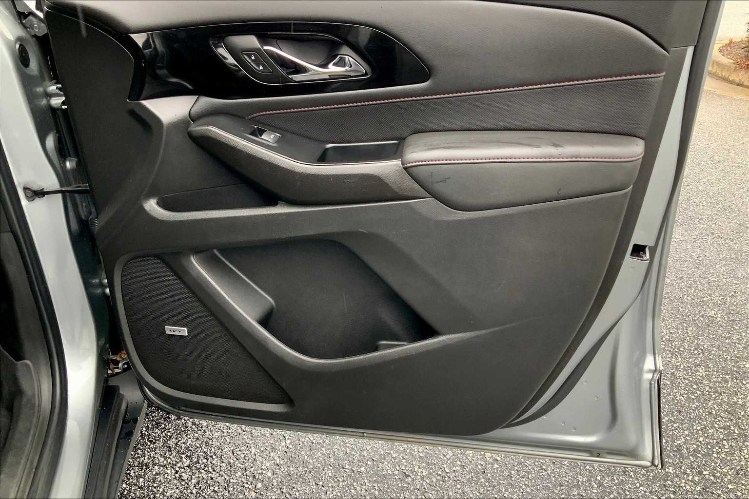 2023 Chevrolet Traverse RS photo 21
