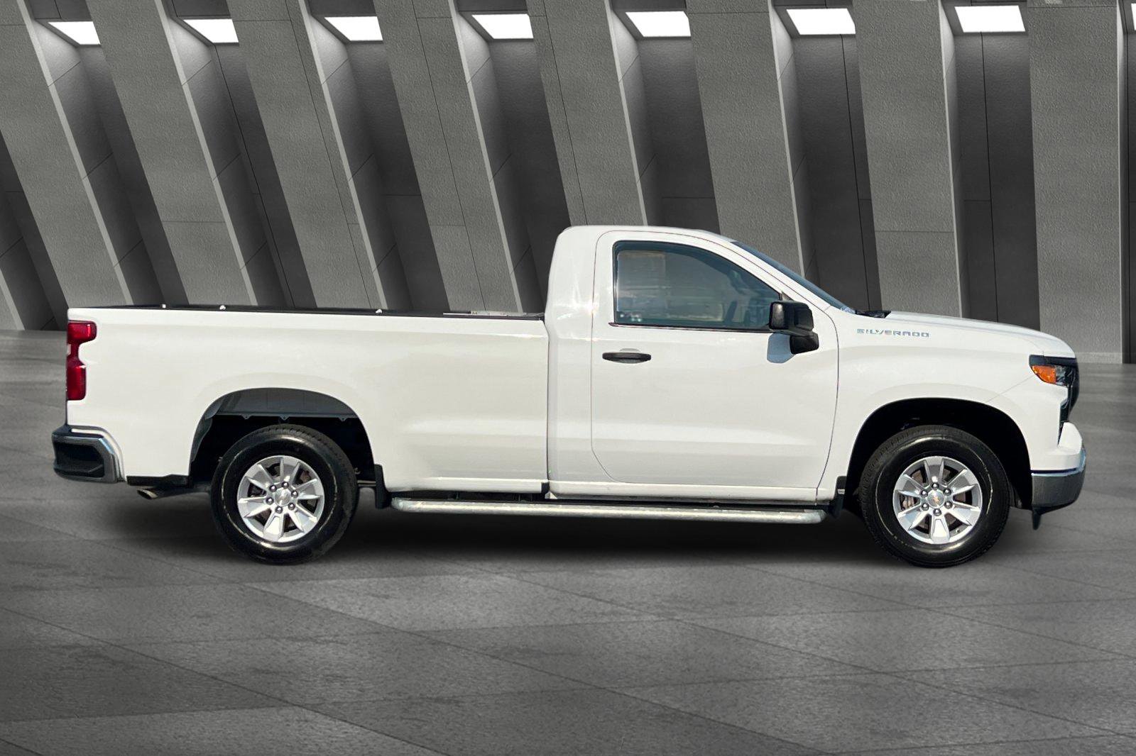 2024 Chevrolet Silverado 1500 Work Truck photo 2