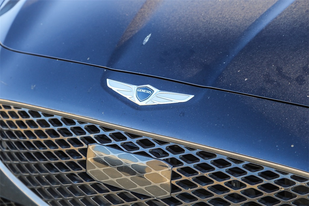 2023 Genesis G70 2.0T Sport Prestige photo 4