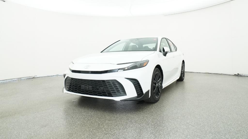 2025 Toyota Camry SE photo 4