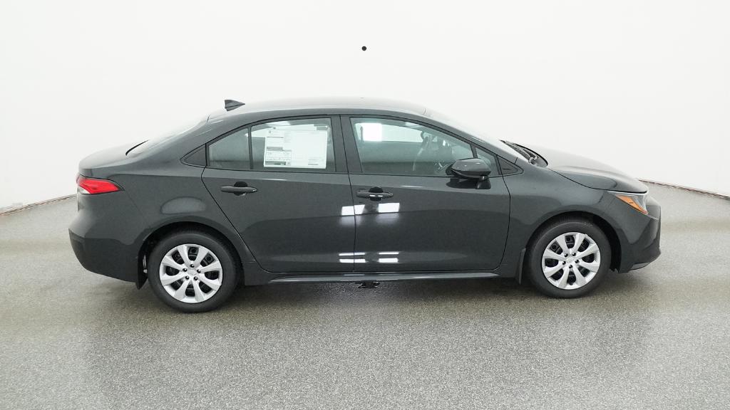 2026 Toyota Corolla LE photo 25