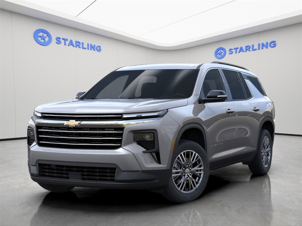 2026 Chevrolet Traverse photo 2