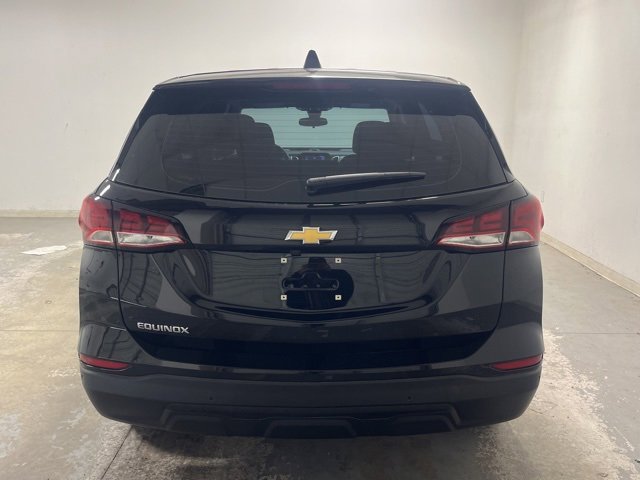 2024 Chevrolet Equinox LS photo 2