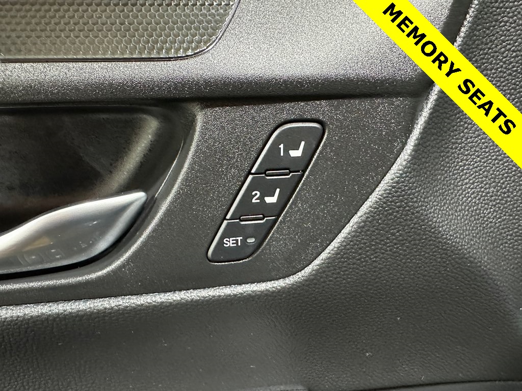 2025 Honda CR-V Hybrid Sport-L photo 13