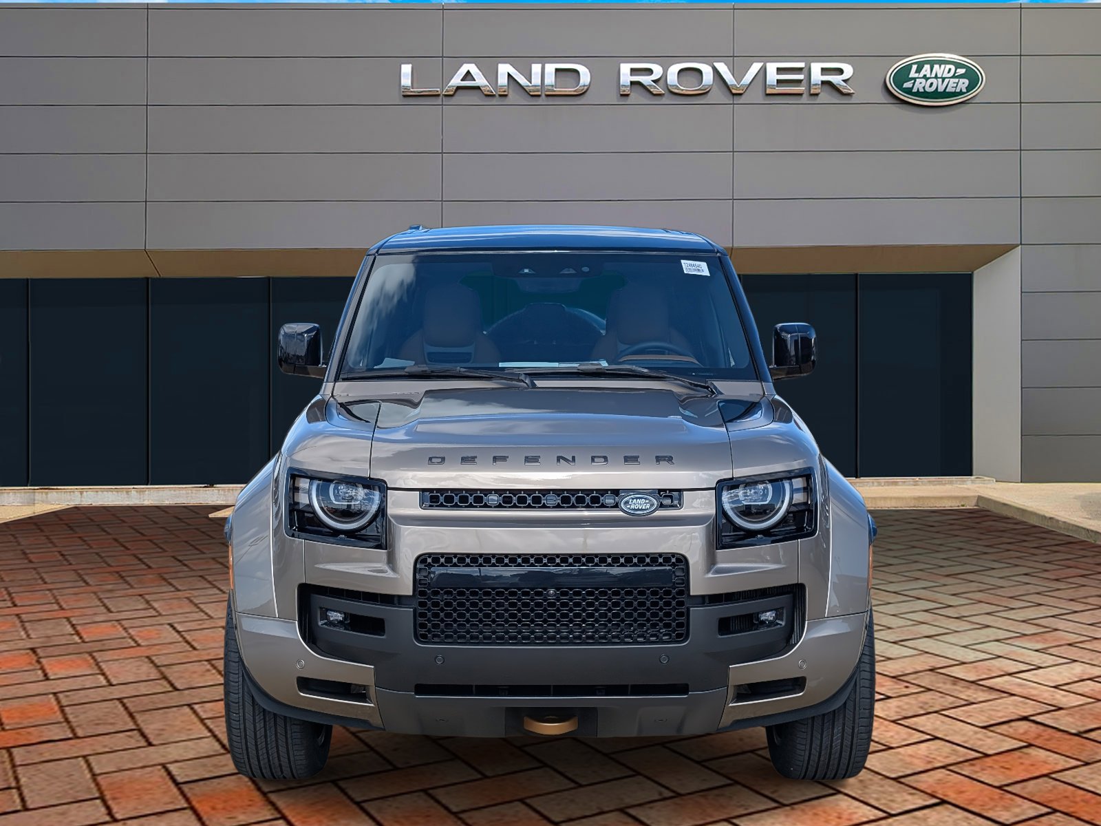 2026 Land Rover Defender 110 photo 2