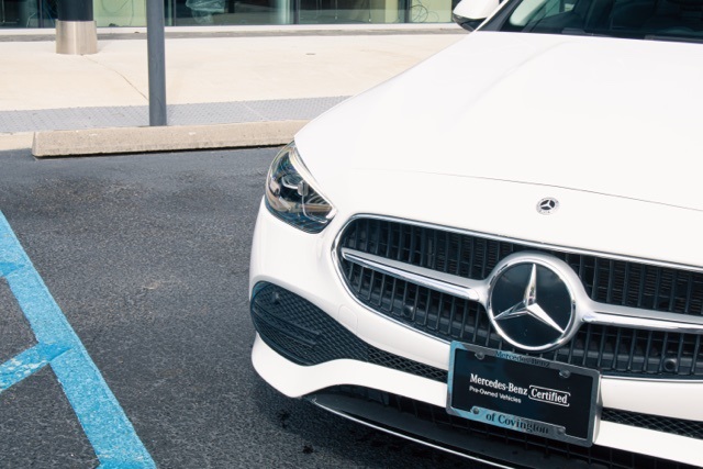 2025 Mercedes Benz C 300 photo 3