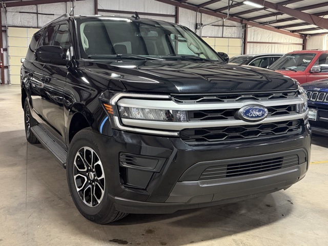 2024 Ford Expedition XLT's photo
