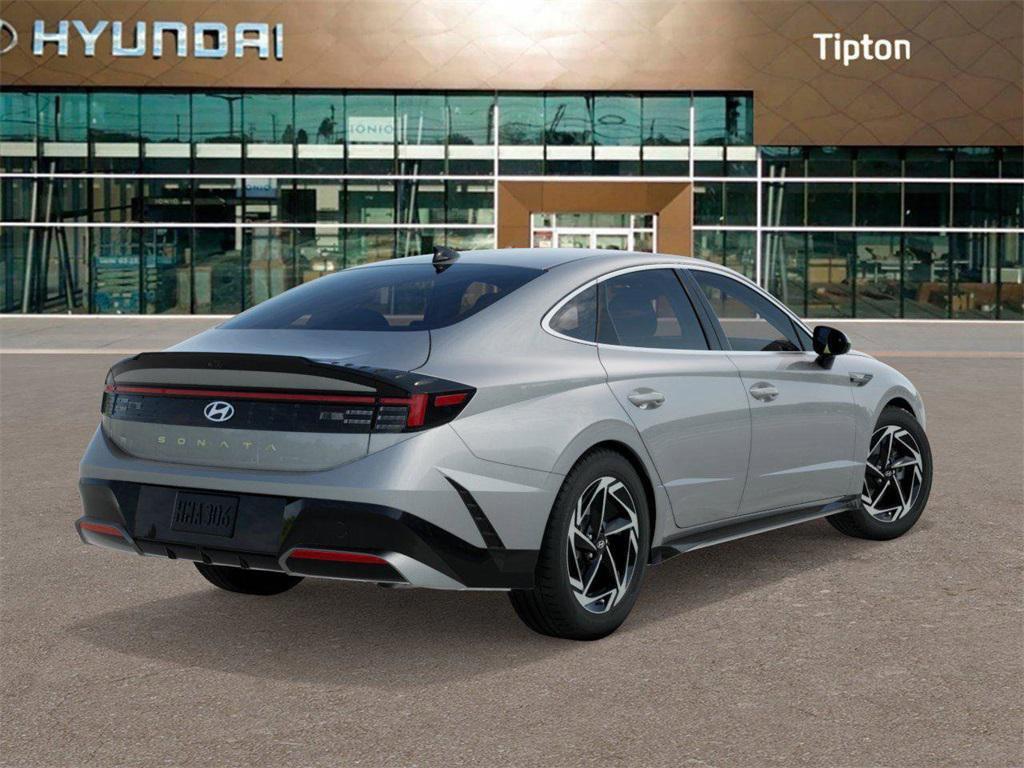 2026 Hyundai Sonata SEL Sport photo 2