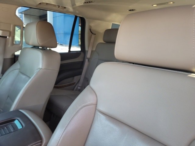 2016 Chevrolet Tahoe LTZ photo 2