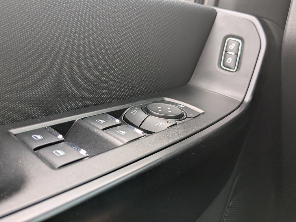 2025 Ford F-150 STX photo 23