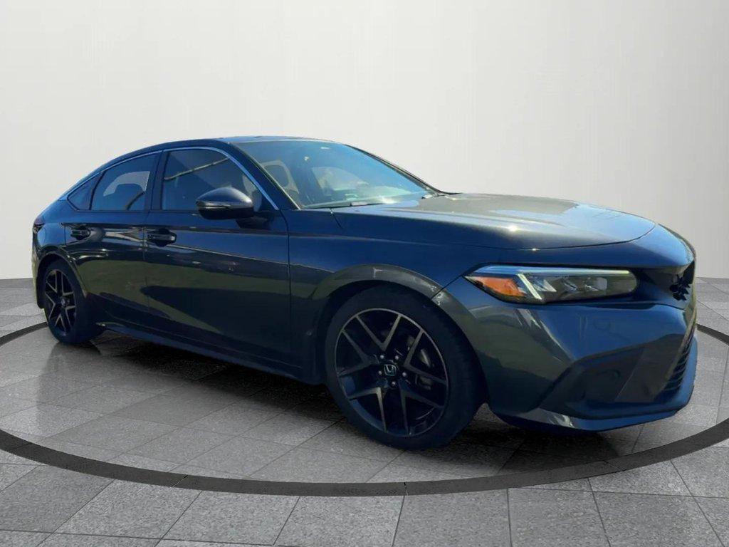 2022 Honda Civic Hatchback Sport Touring's photo