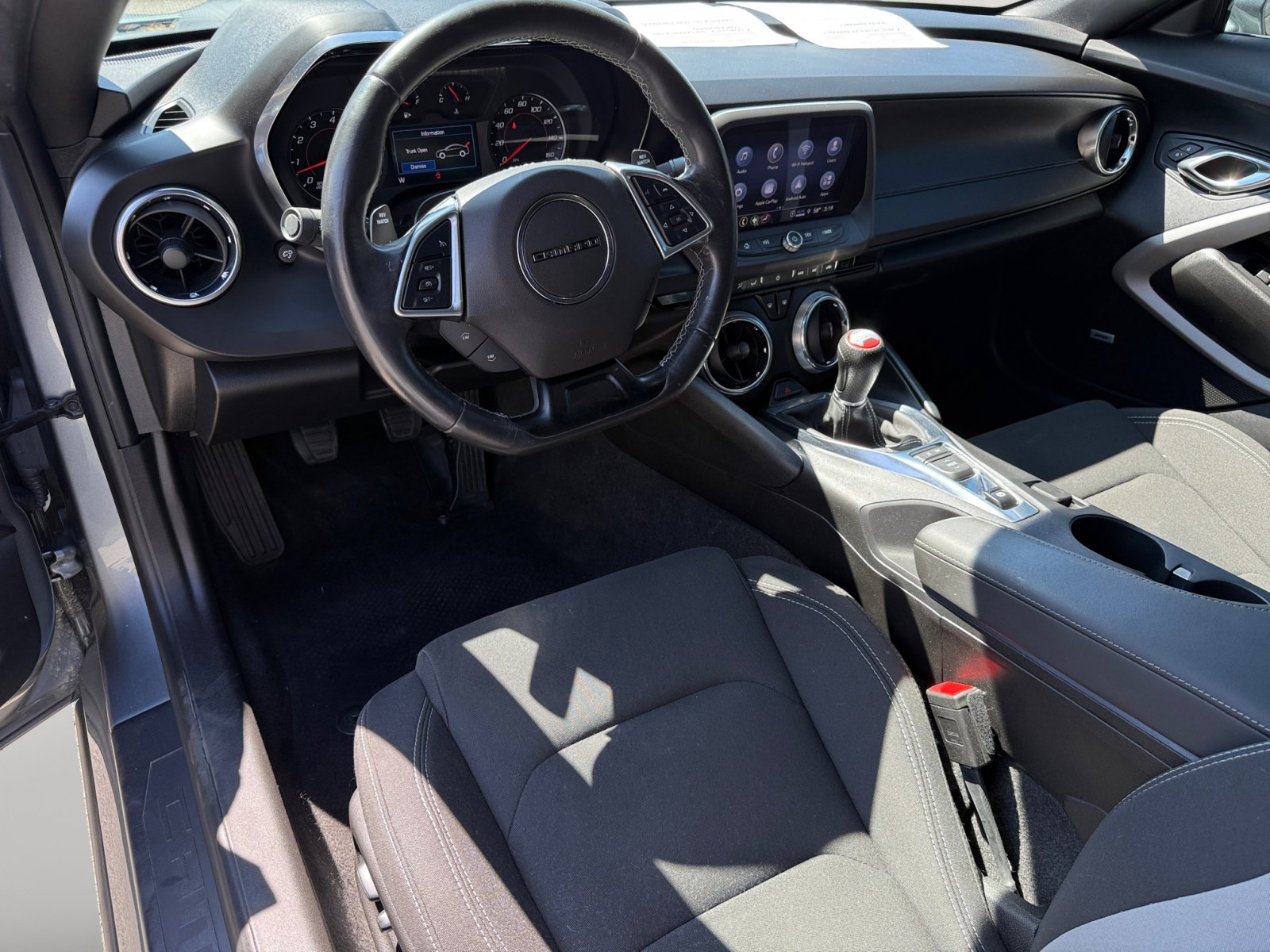 2021 Chevrolet Camaro LT1 photo 15