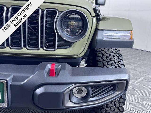 2025 Jeep Wrangler Rubicon photo 10