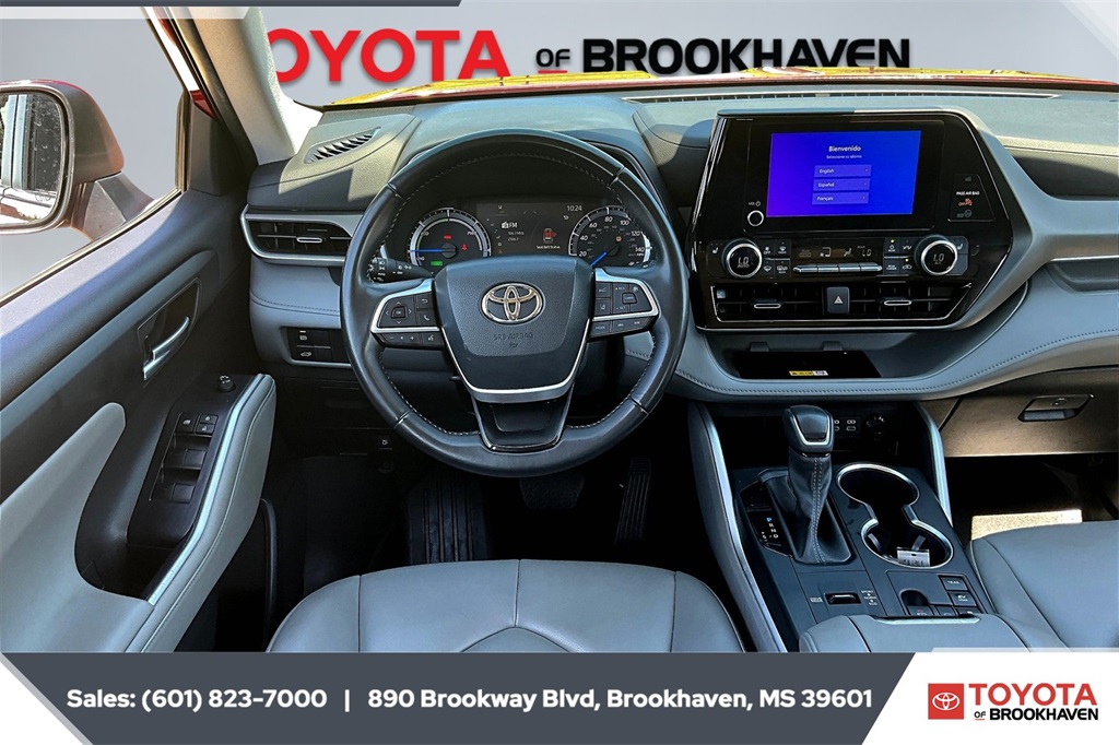 2023 Toyota Highlander Hybrid XLE photo 5