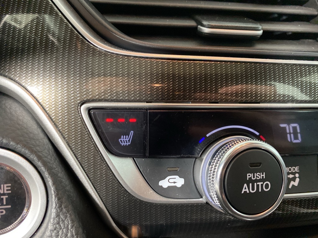 2022 Honda Accord Sport 2.0T photo 16