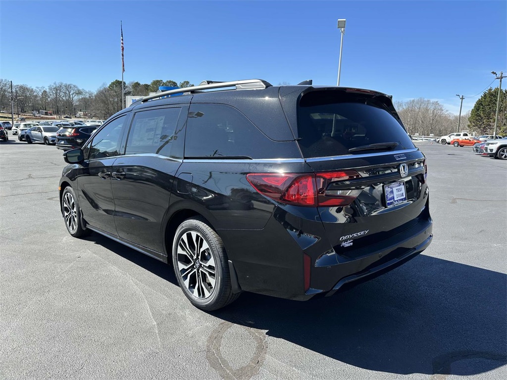 2025 Honda Odyssey Elite photo 28