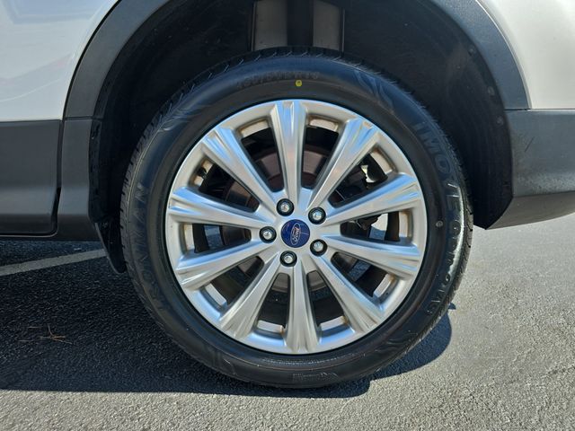 2017 Ford Escape Titanium photo 34