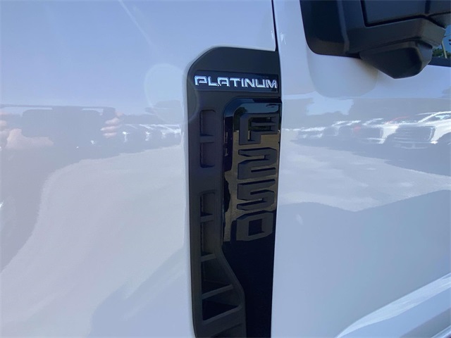 2026 Ford F-250 photo 9