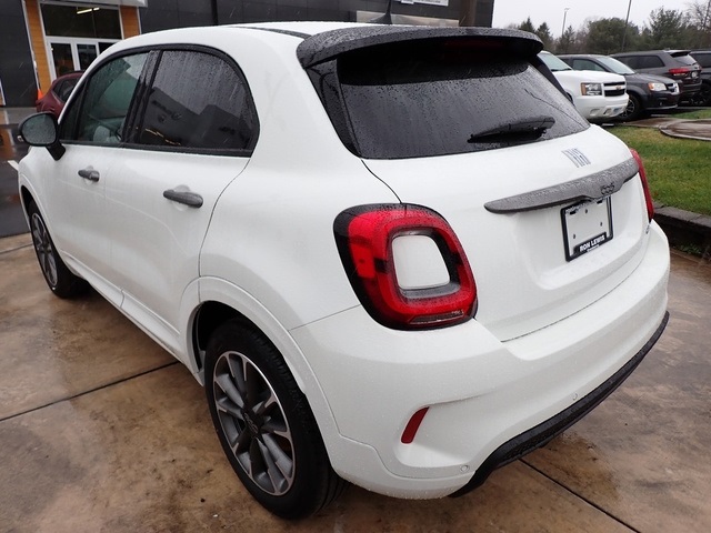 2023 Fiat 500X Sport photo 2