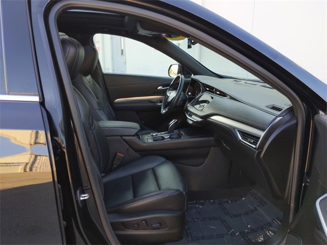 2020 Cadillac XT4 Premium Luxury photo 25