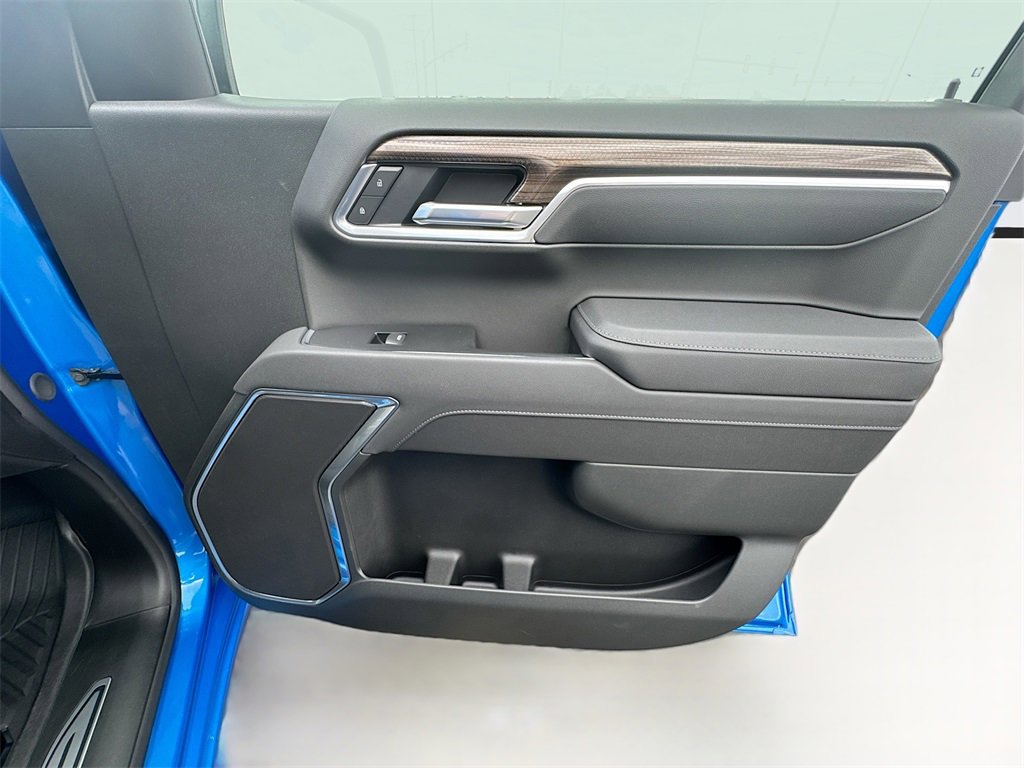 2026 Chevrolet Silverado 1500 LT photo 33
