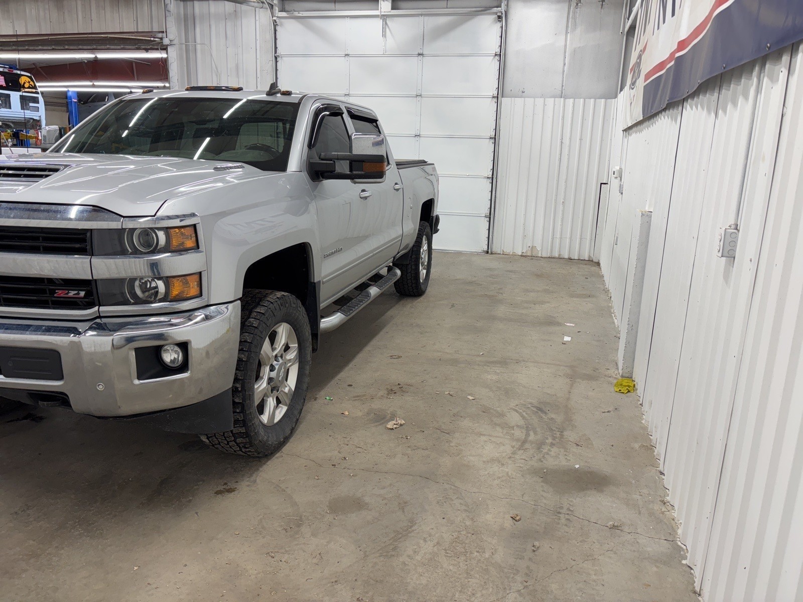 2017 Chevrolet Silverado 2500HD LTZ photo 4