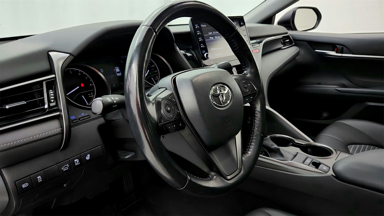 2022 Toyota Camry SE photo 23