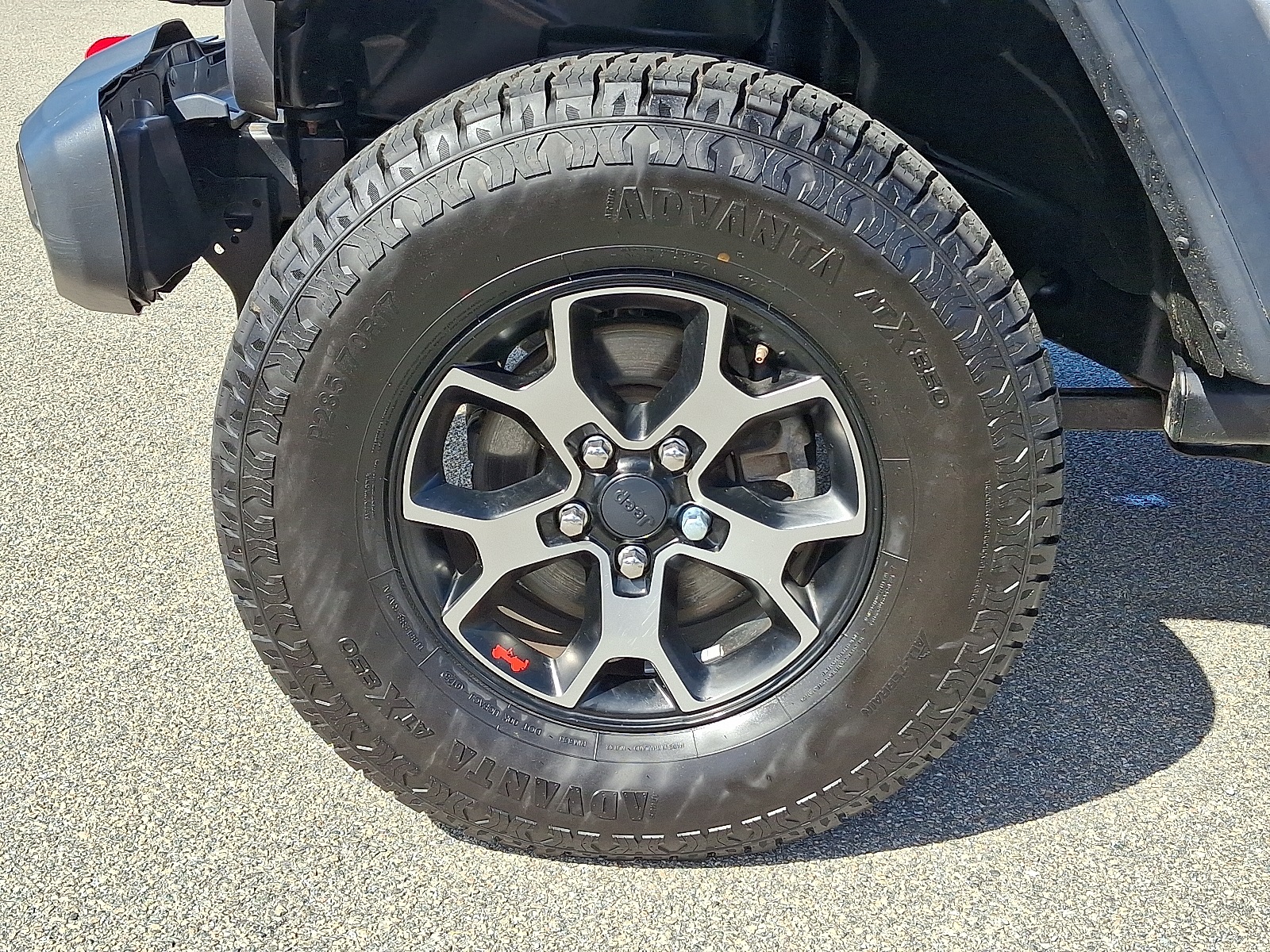 2018 Jeep Wrangler Unlimited Rubicon photo 8