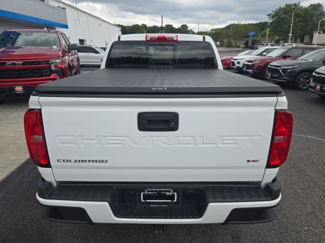 2022 Chevrolet Colorado LT photo 3