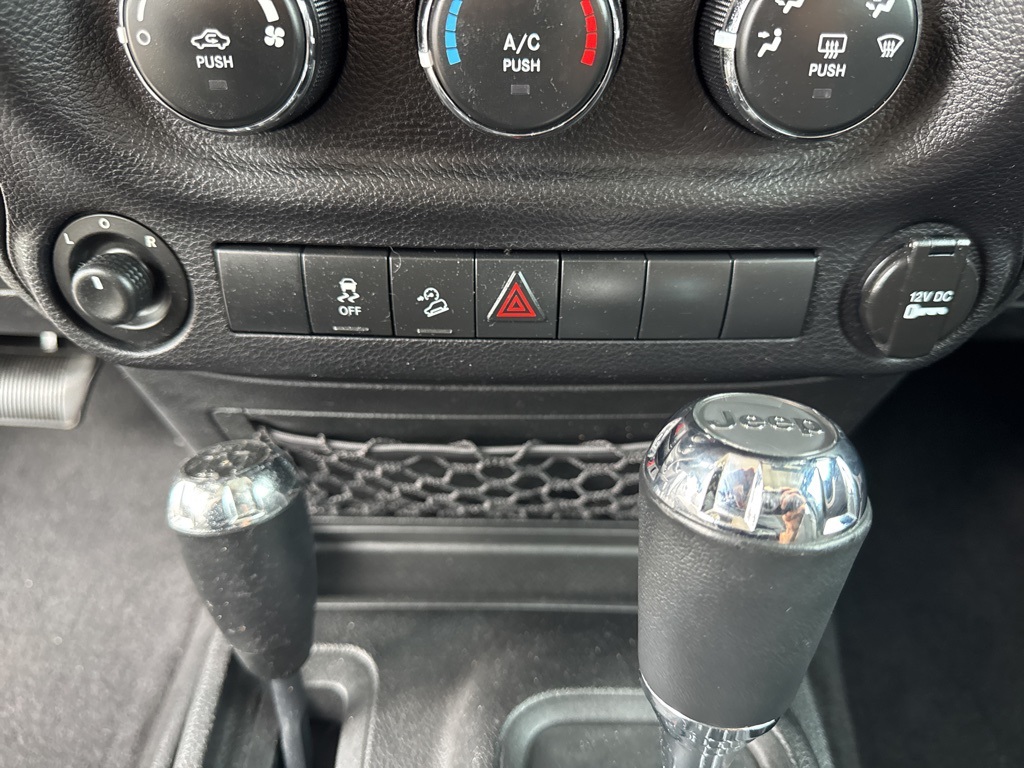 View 32