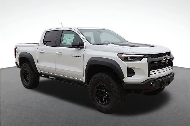 2024 Chevrolet Colorado ZR2 photo 8