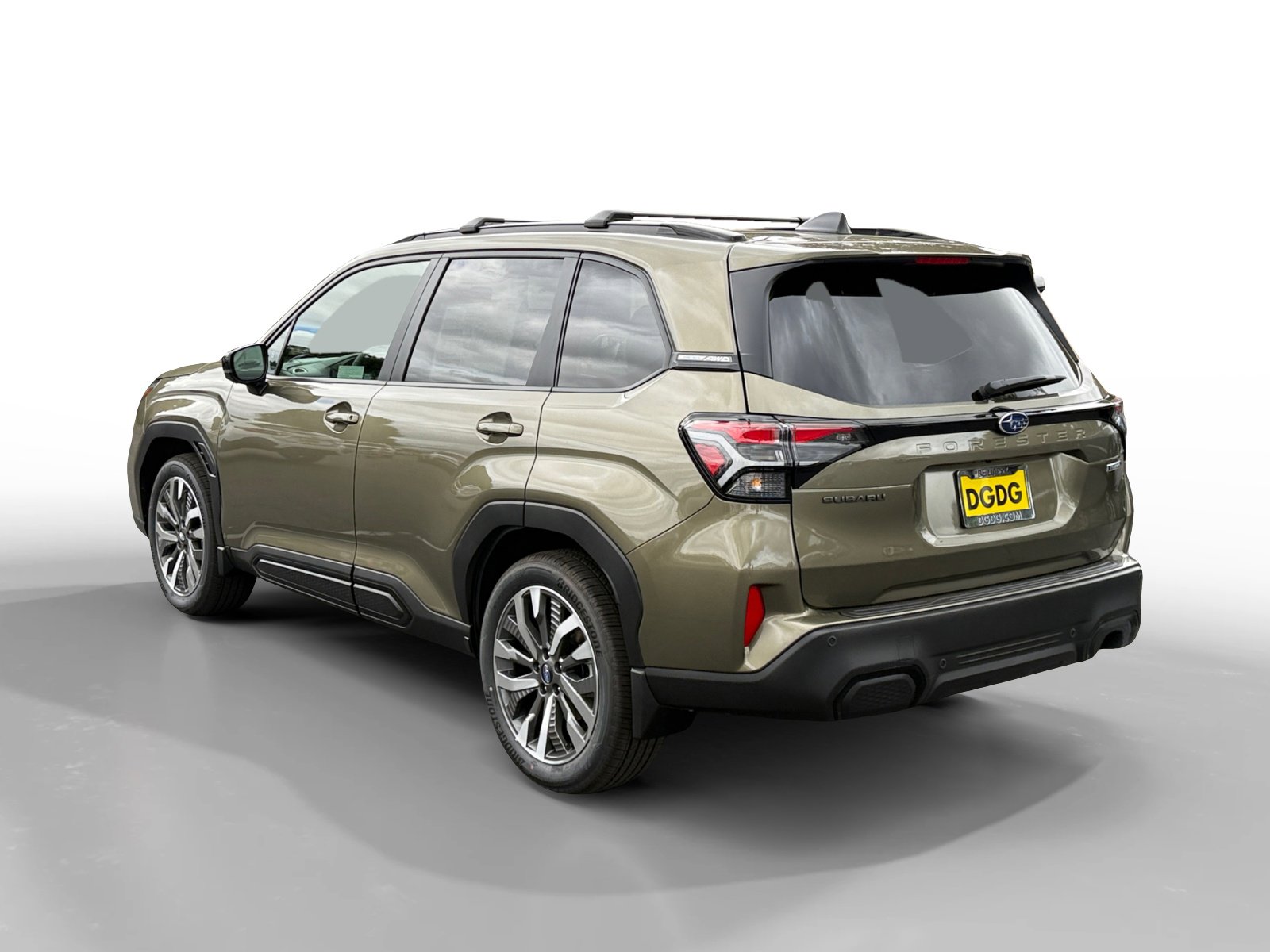 2025 Subaru Forester Touring photo 3