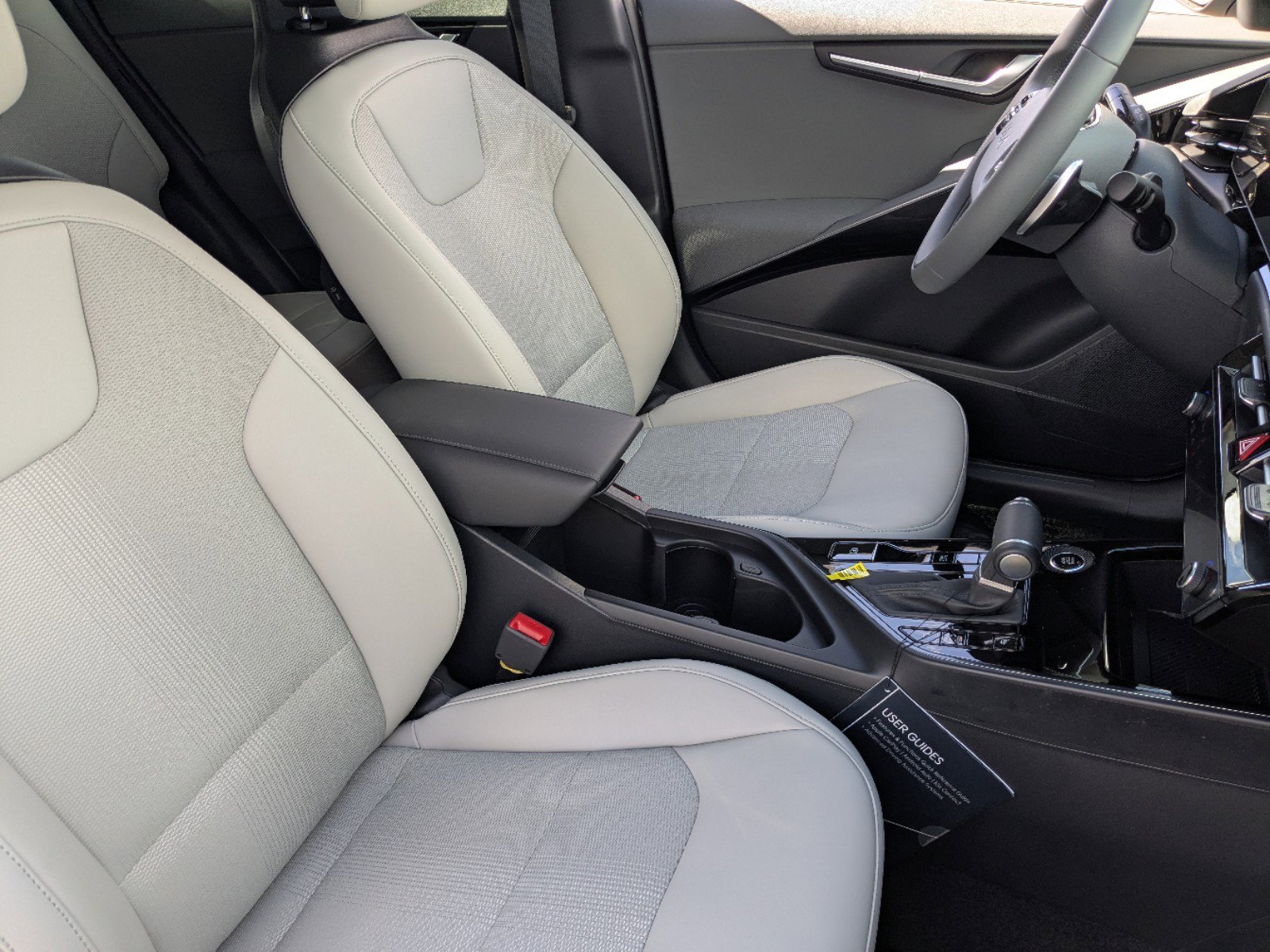 2025 Kia Niro EX photo 9