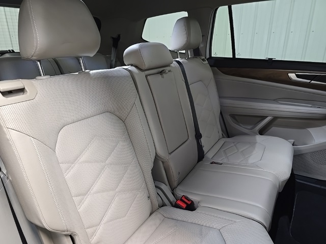 2024 Volkswagen Atlas SE Technology photo 16