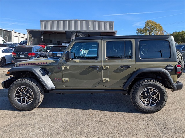 2025 Jeep Wrangler Rubicon photo 4