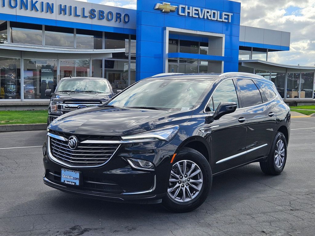 2024 Buick Enclave Premium photo 2