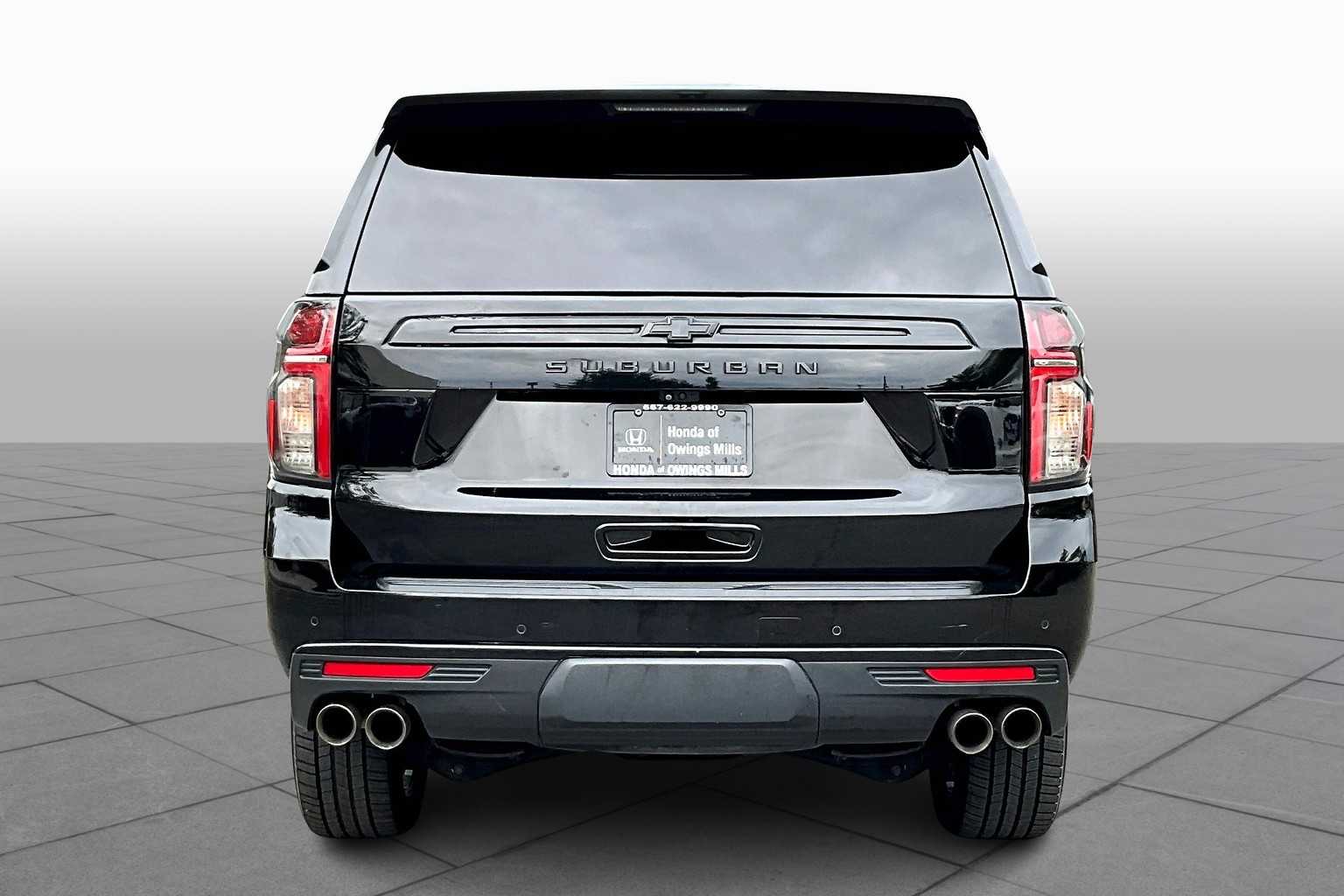 2021 Chevrolet Suburban High Country photo 4