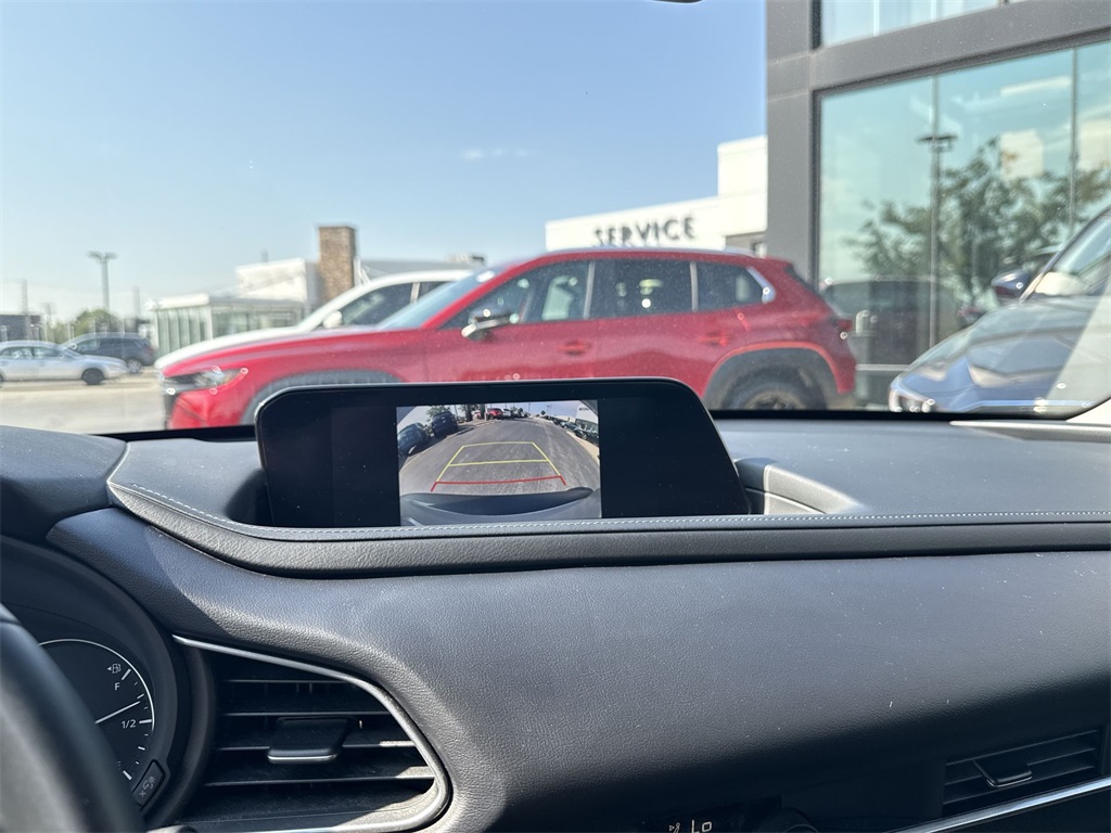 2022 Mazda CX-30 2.5 Select photo 17