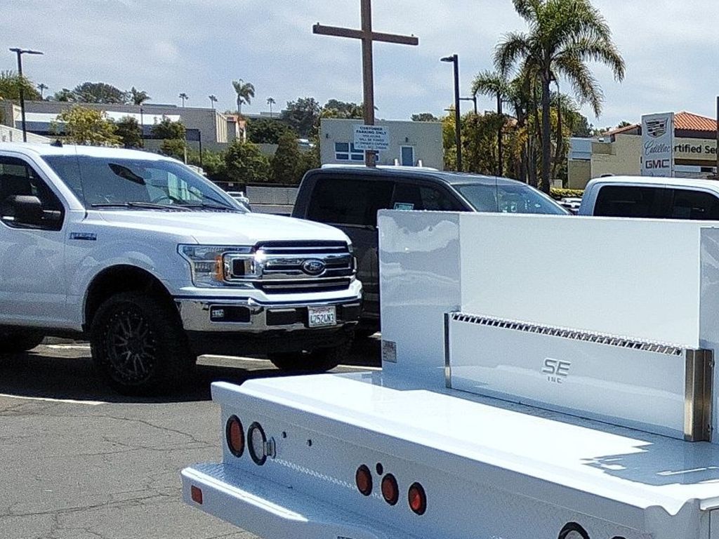 2024 Ford F-550 photo 18