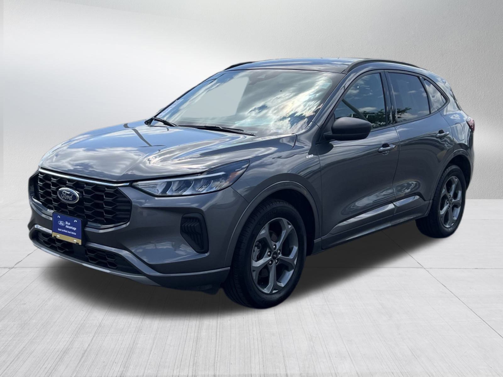 2023 Ford Escape ST-Line photo 3
