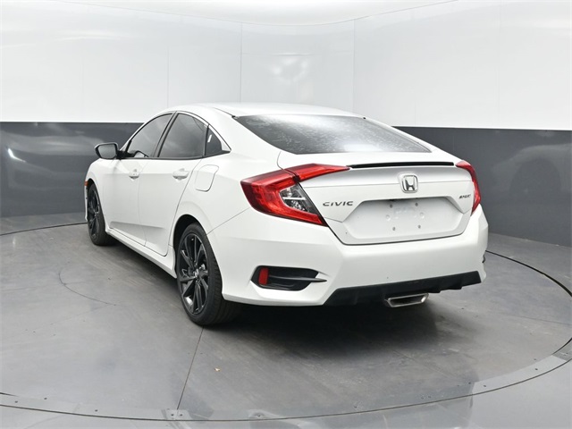2019 Honda Civic Sport photo 3