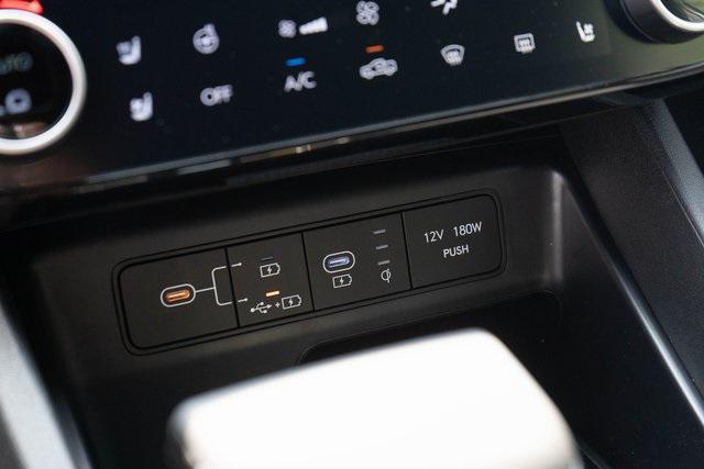 2026 Hyundai Santa Cruz Limited photo 23