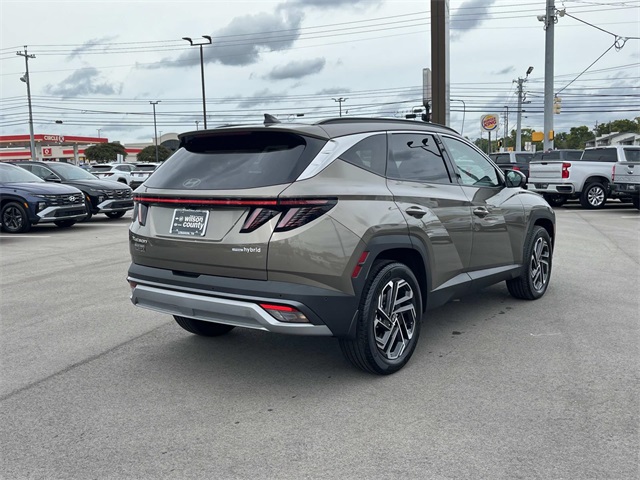 2025 Hyundai Tucson Hybrid Limited photo 4