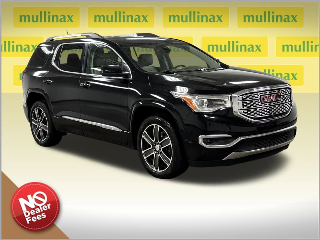 2019 GMC Acadia Denali's photo