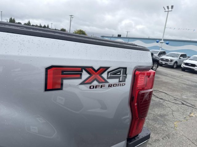 2021 Ford F-350 photo 13