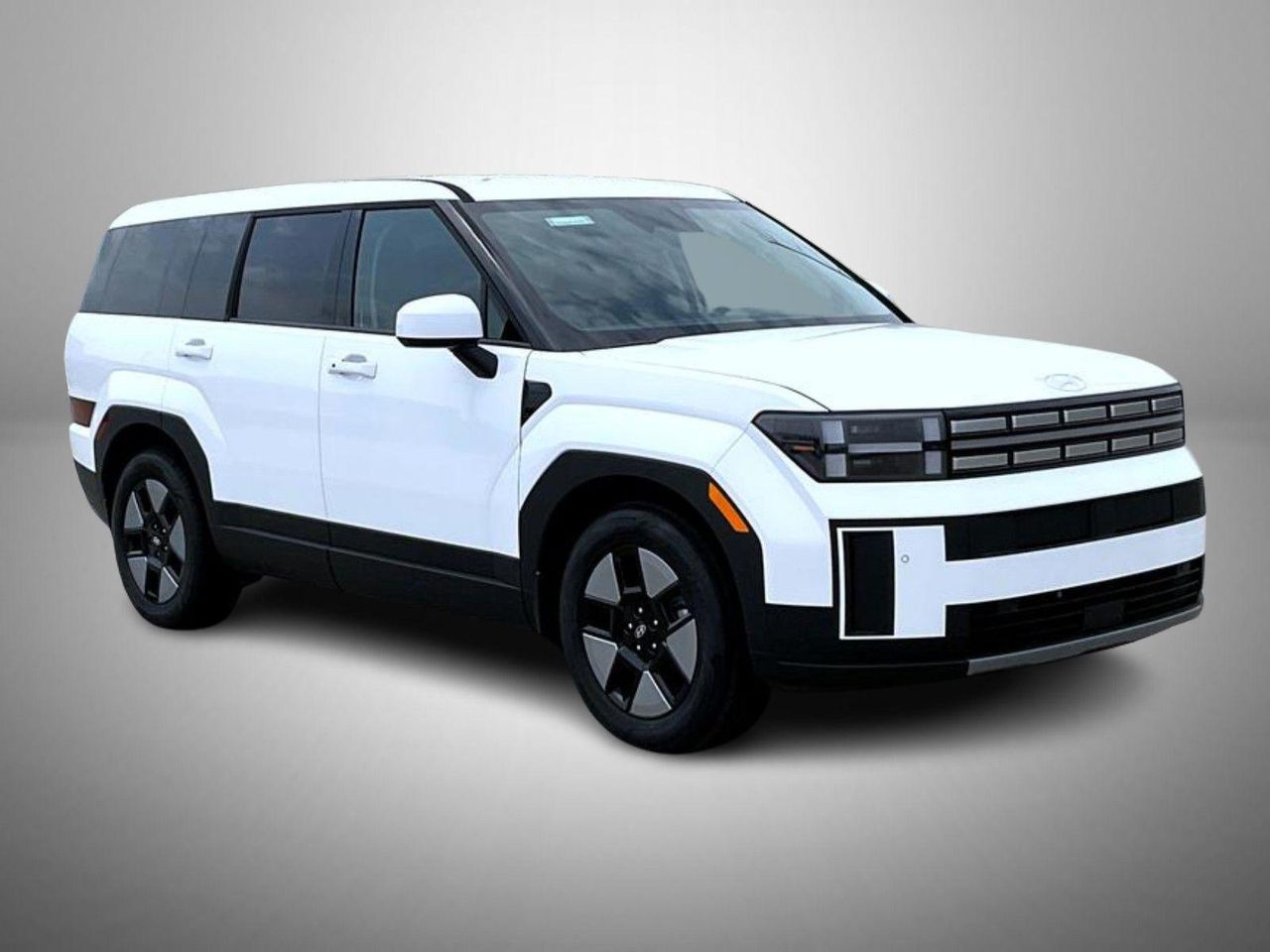 2026 Hyundai Santa Fe SE photo 3